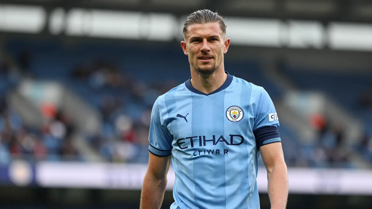 Tottenham Hotspur to Battle Manchester City for Chelsea Star