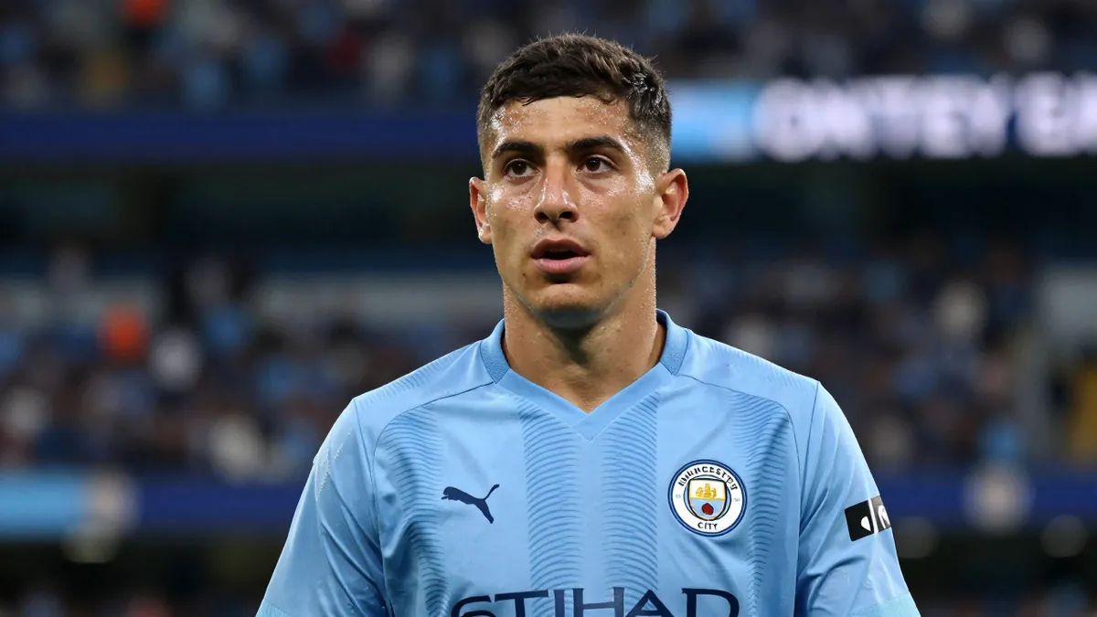 Manchester City eye loan for Echeverri amid pre‑season showcase