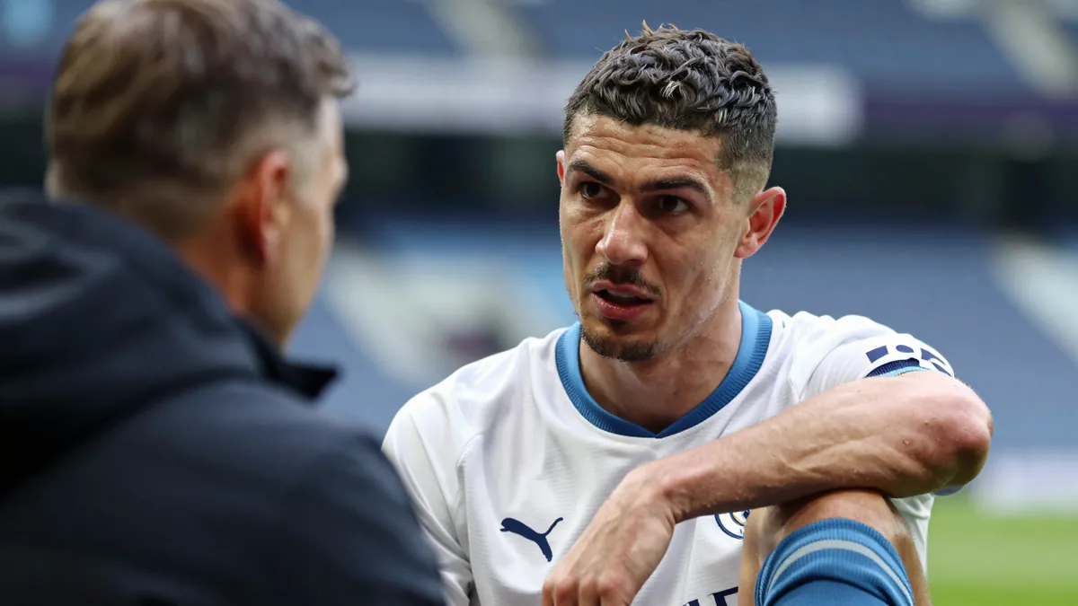 Manchester City's Captain Conundrum: Enzo Maresca's Problem with Haaland