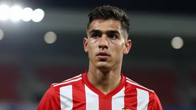 Julian Alvarez has turned down a Manchester City return, with Atletico Madrid blocking a move to Barcelona