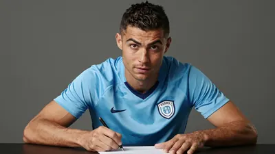Cody Gakpo has chosen Manchester City as his next club, with Liverpool and City negotiating a transfer fee